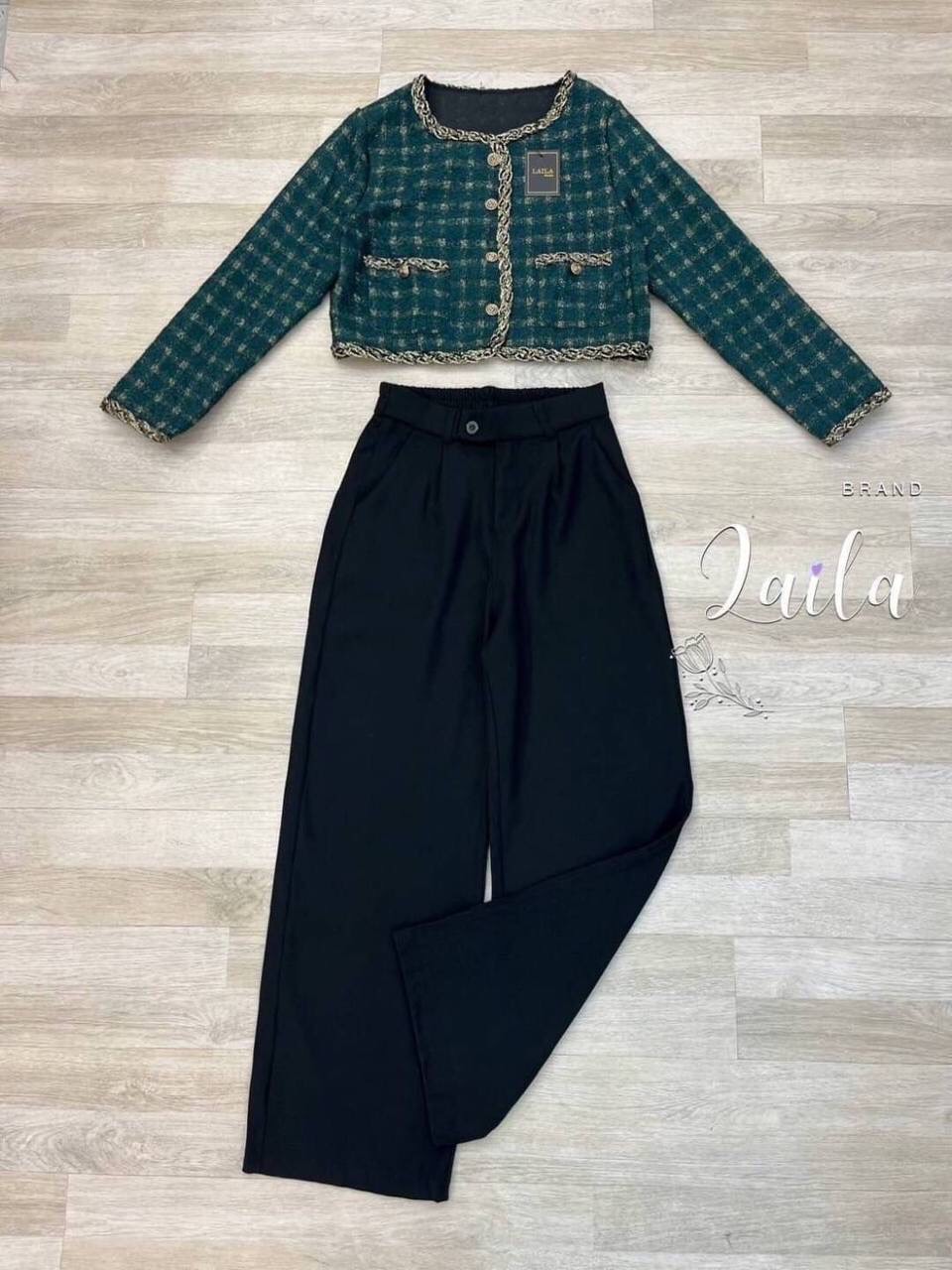 SET เสื้อ+กางเกง เสื้อคลุมทรงครอปแขนยาว แต่งขอบเชือกดิ้นทองดำ ตัวเสื้อสีเขียวเข้มดูแพง แต่งกระดุมทอง มาพร้อมกางเกงขายาว รอบนี้กางเกงเป็นงานตะขอหน้าเพิ่มความผ้าหนักหนักทรงสวยผ้าดีพรีเมี่ยม สีดำ แมชลงตัว ลุคคุณหนูดูดีดูแพงค่า #byLaila #ผ้าทวิต #ชุดผ้าทวิต #