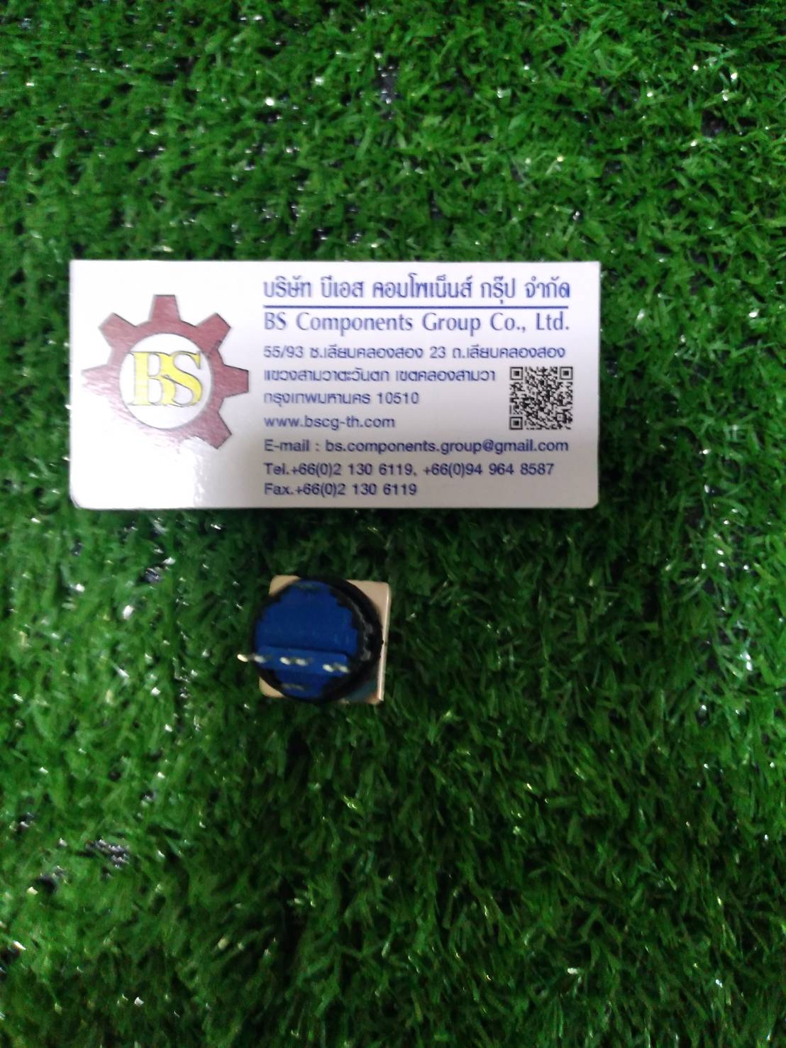 SHINOHAWA : สวิสท์ปุมกดกลม มีแลมป์ สีแดง 16mm. 1NO+1NC 220V