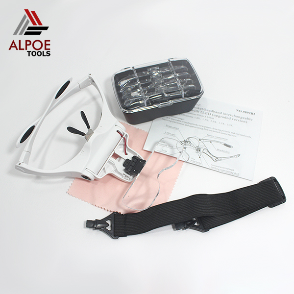 แว่นขยายแบบแว่นตา มีไฟ เปลี่ยนเลนท์ได้ รุ่น No.9892B2