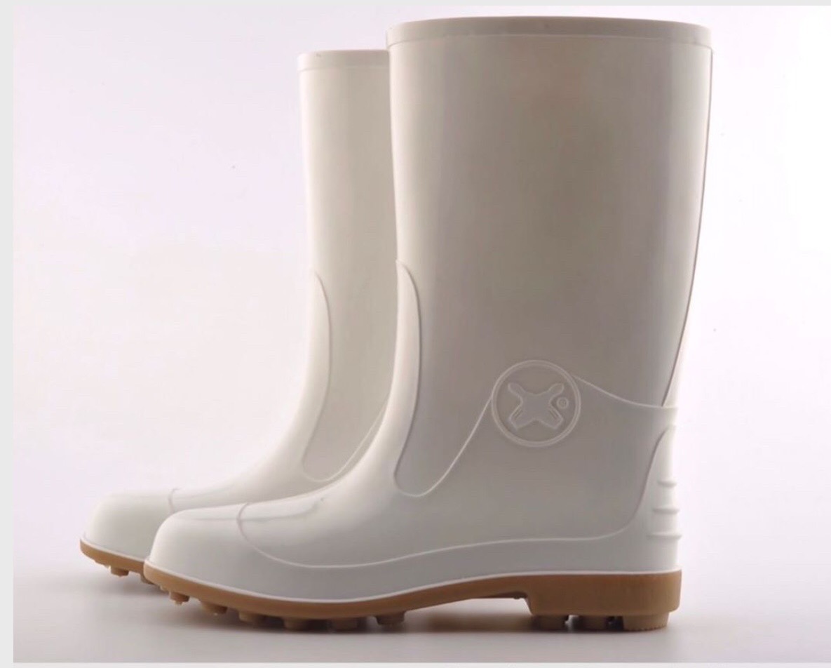 รองเท้าบู๊ท เสริมปุ่มยาง กันลื่น Brand : BOWLING
