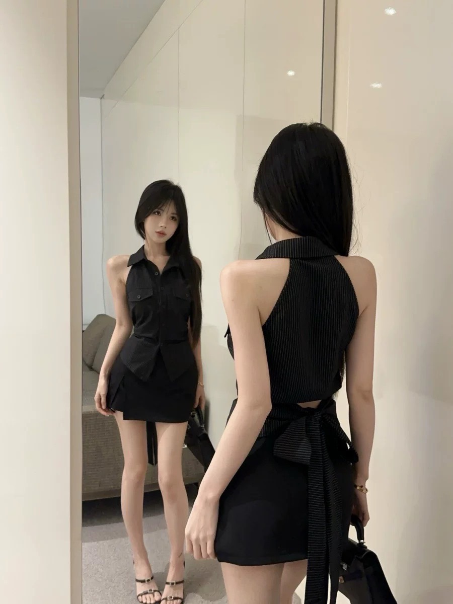 Set (2)ชิ้น เสื้อ+กระโปรง ชุดดำมินิมอลสุดชิค สไตล์เรียบแต่เซ็กซี่กำลังดี