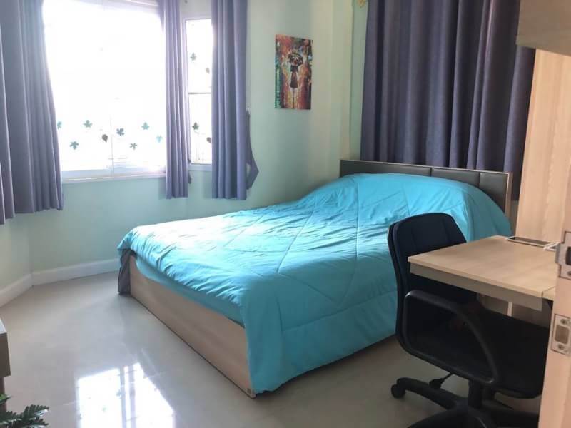 ขายด่วน บ้านเดี่ยวต่อเติมสวยงามทั้งหลัง พื้นที่ 51 ตร.ว ห้องใช้สอย 10 ห้อง ซอยเจริญกาญจน์ ถนนเสรีไทย 41 บึงกุ่ม