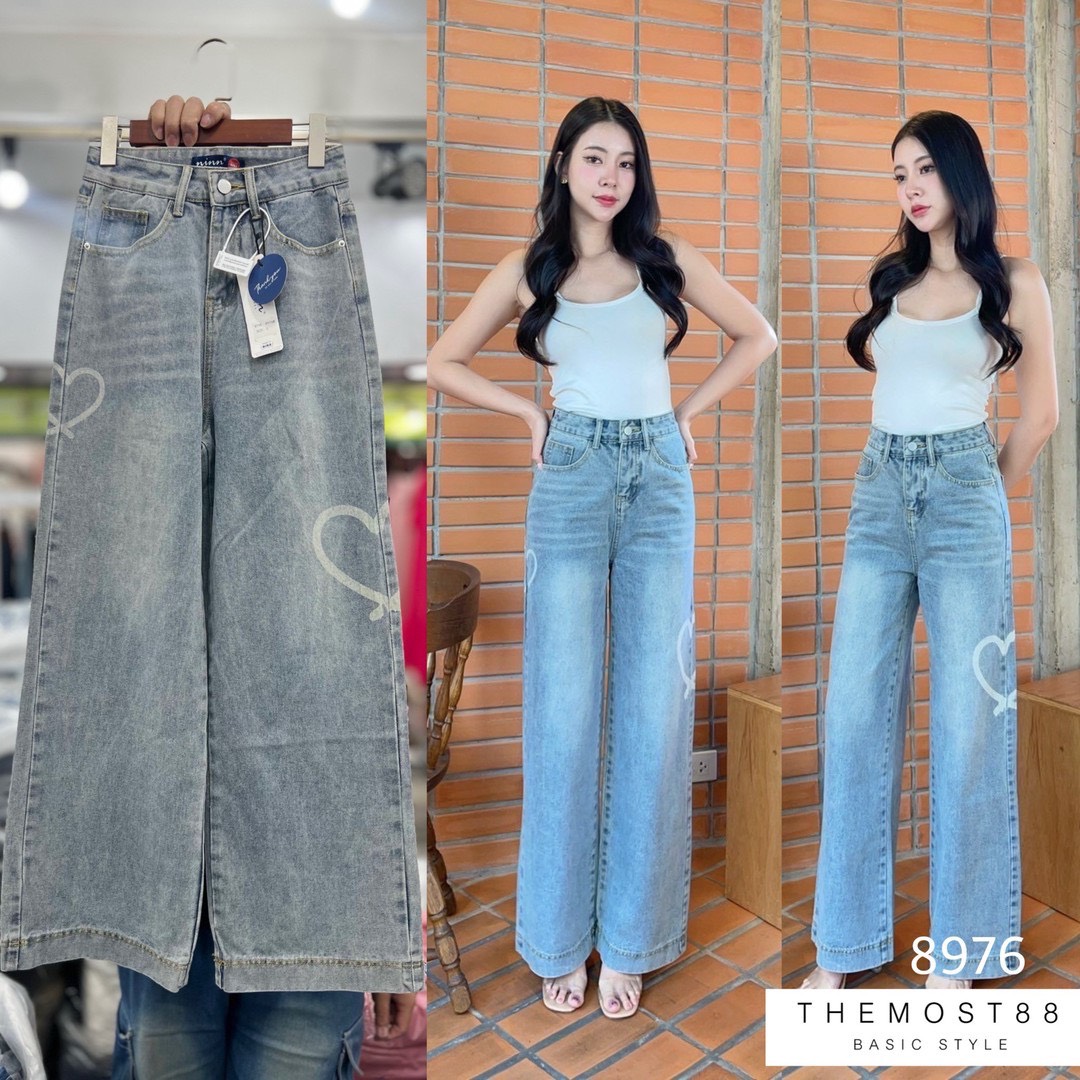 #8976 กางเกงทรงกระบอกใหญ่ เอวสูงปรี๊ดผ้าไม่ยืด งานแต่งฟอกหัวใจข้าง น่ารักๆ ปลายขาเย็บเก็บ งานฟอกอ่อนๆ จับแมชได้ชิวๆหลายลุกข์เลยจ้า