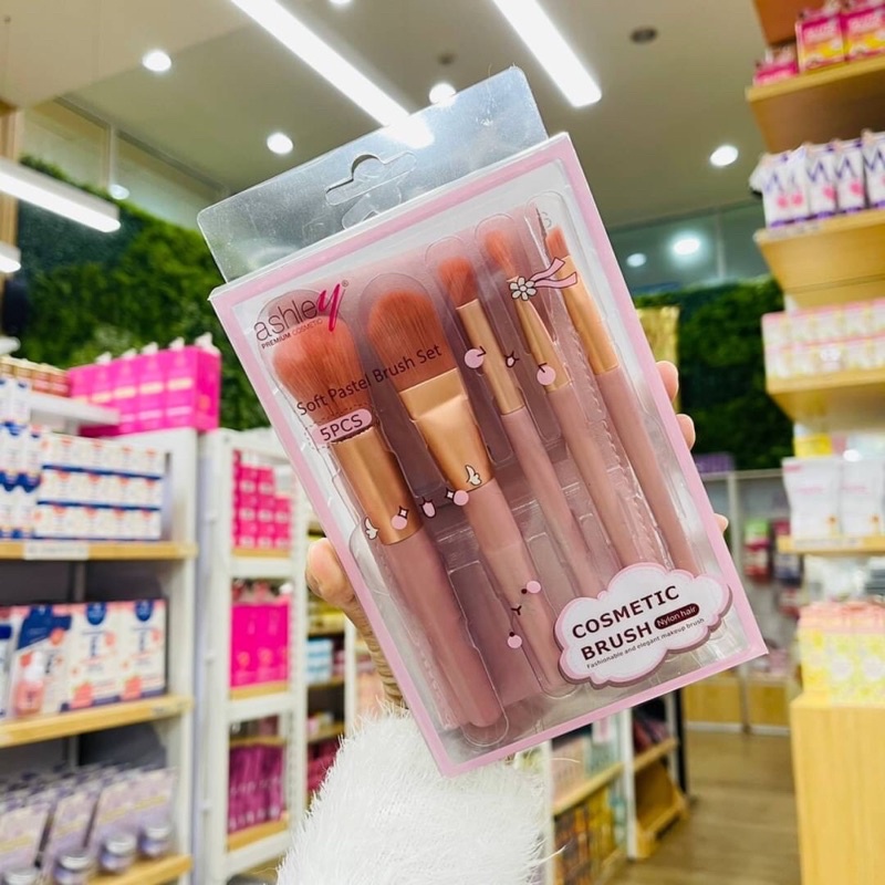 ชุดแปรงแต่งหน้าพร้อมกระเป๋า 5 ชิ้น ขนแปรงนุ่ม เกลี่ยง่าย ASHLEY PINK SOFT PASTEL BRUSH SET #AA216