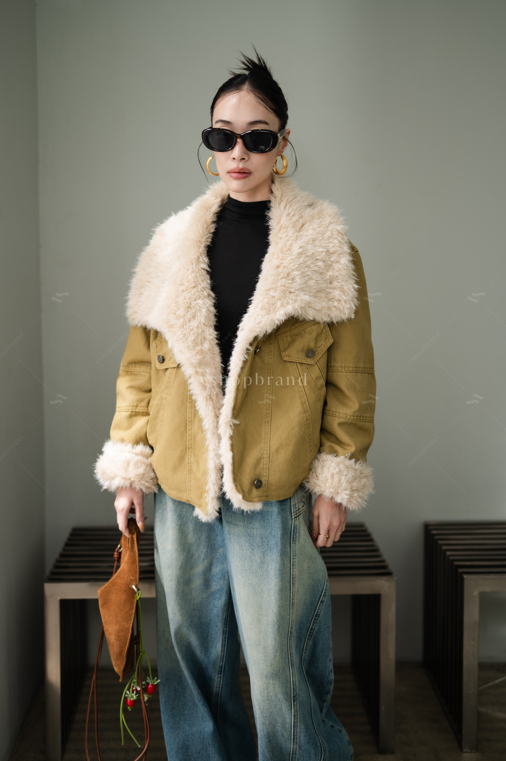 แจ็คเก็ตยีนส์ตีเกร็ดหน้า ปกเฟอร์