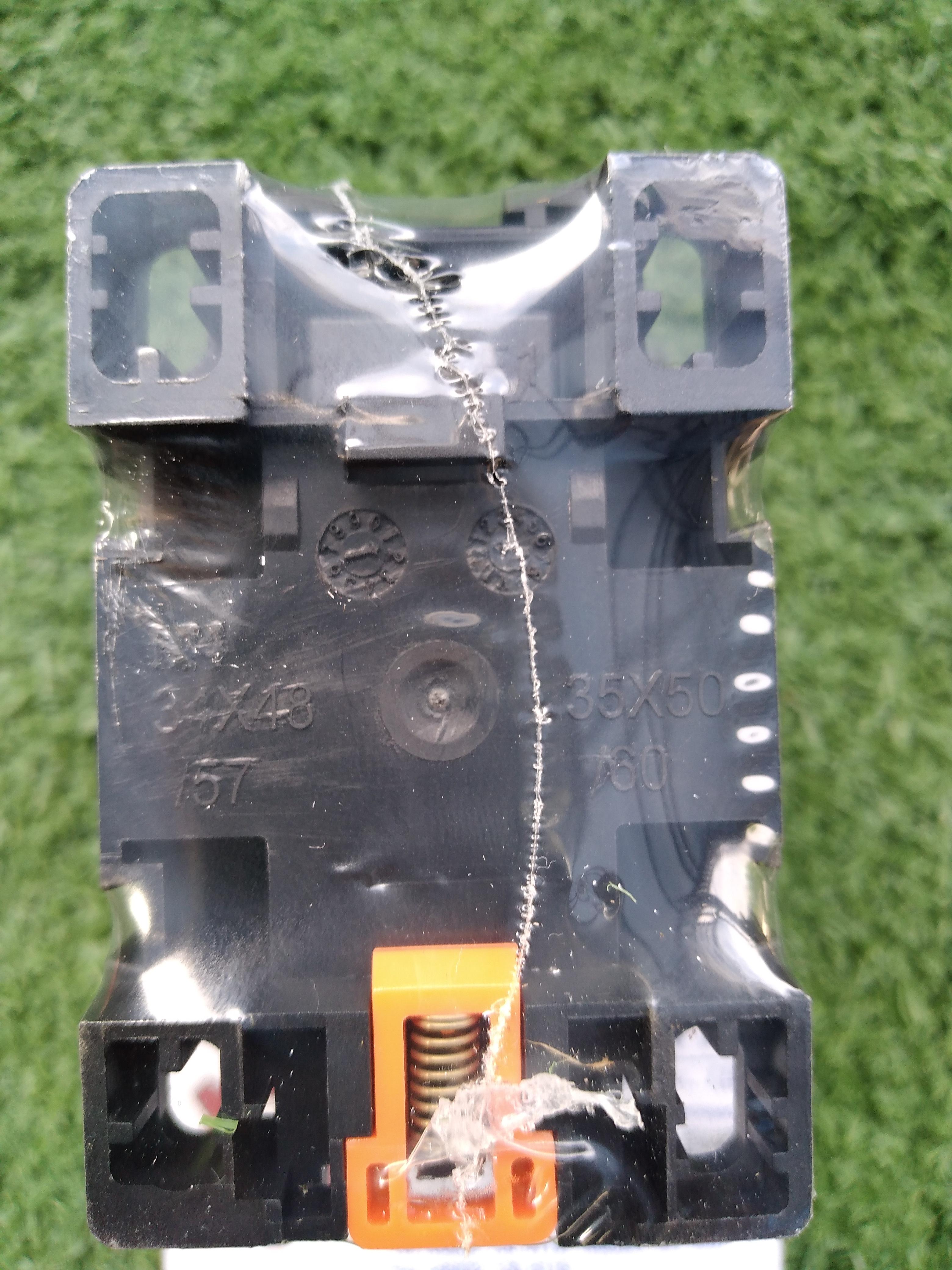 TECO : คอนแทคเตอร์ CU-11 Coil220VAC