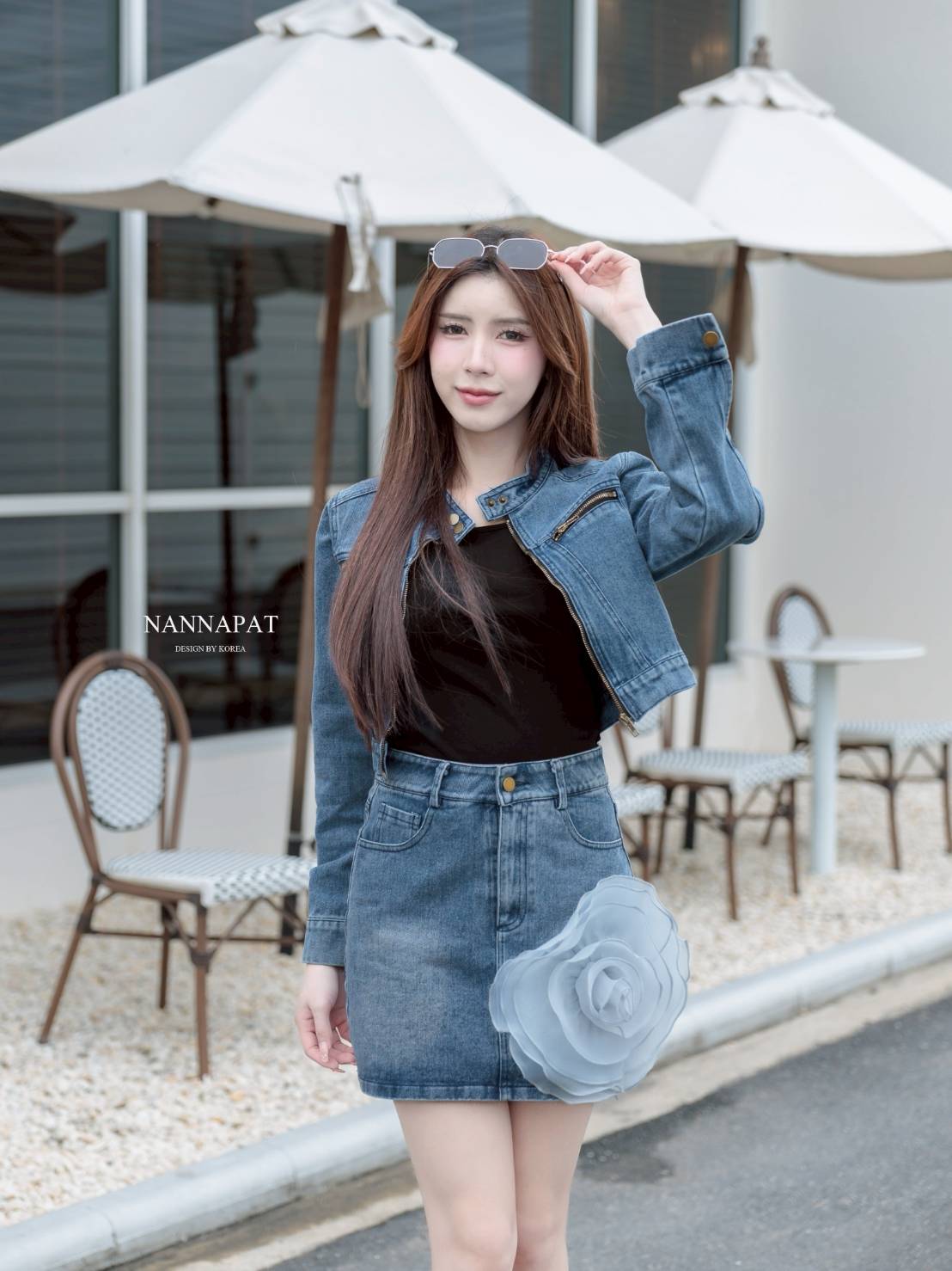 ชุดเซท ป้าย NANNAPAT (NP) 🎗️ CONCEP เสื้อคลุมผ้ายีนส์แท้ฟอกสีอย่างสวย ดีไซน์เก๋ +เสื้อกล้ามผ้ายืดนุ่ม +กระโปรงยีนส์เอวสับทรงสวย
