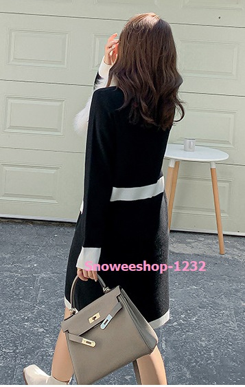 เดรสคนอ้วน เดรสไหมพรมบิ๊กไซส์ เดรสสาวอวบแขนยาว เดรสคนอ้วนสไตส์เกาหลีใส่ทำงาน ใส่เที่ยว ผ้านิ่มมาก ไม่คัน แต่งขาวสลับสีดำ กระดุมคู่หน้า ไม่อ้วนก็ใส่ได้แบบหลวมๆ อกขยายได้อีก