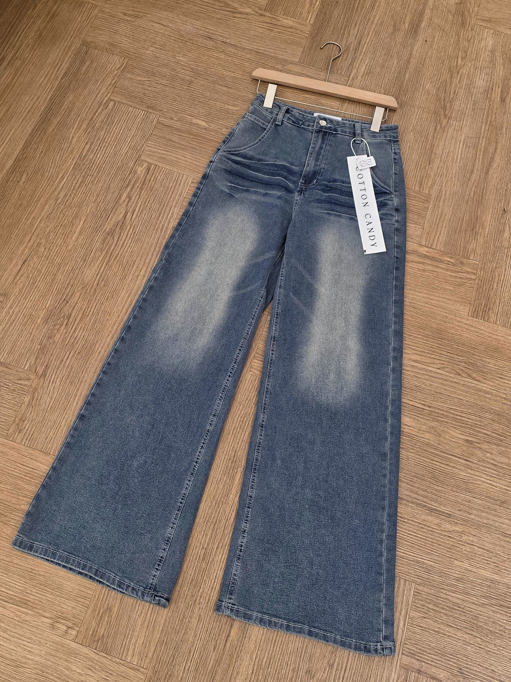 Tag#cottoncandy ยีนส์ผ้ายืดล่าสุดจากcottoncandy คร่า รุ่นนี้ผ้ายีนส์ยืดนำเข้าเกรดพรีเมี่ยม ใส่สบายๆ ฝอกลายเฟดสีสวยมากๆ ทรงขากระบอกตรง