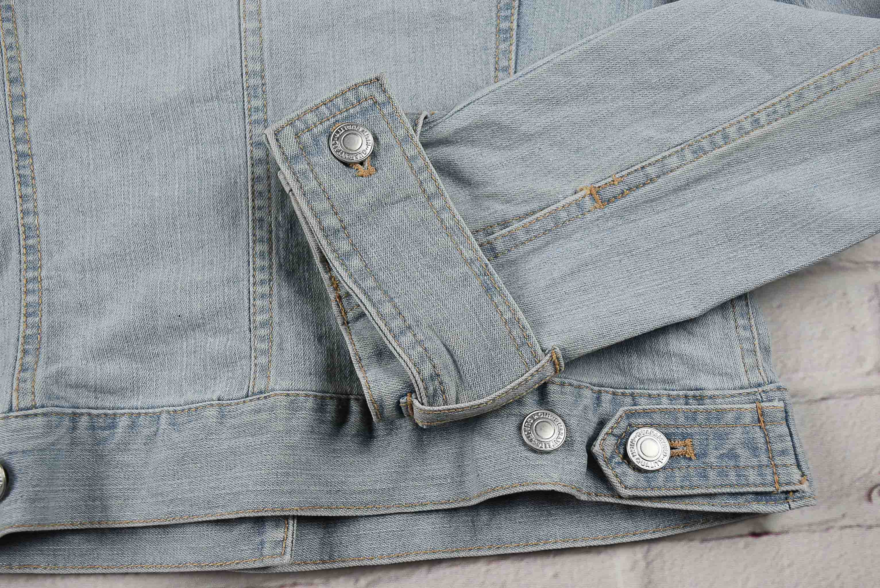 C.D.S BASIC อกจริง 35 ไซส์ S เสื้อแจ็คเก็ตยีนส์ แขนยาว ผู้หญิง เนื้อผ้ายืด ทรงสวยใส่สบาย ใส่คลุมกันแดด