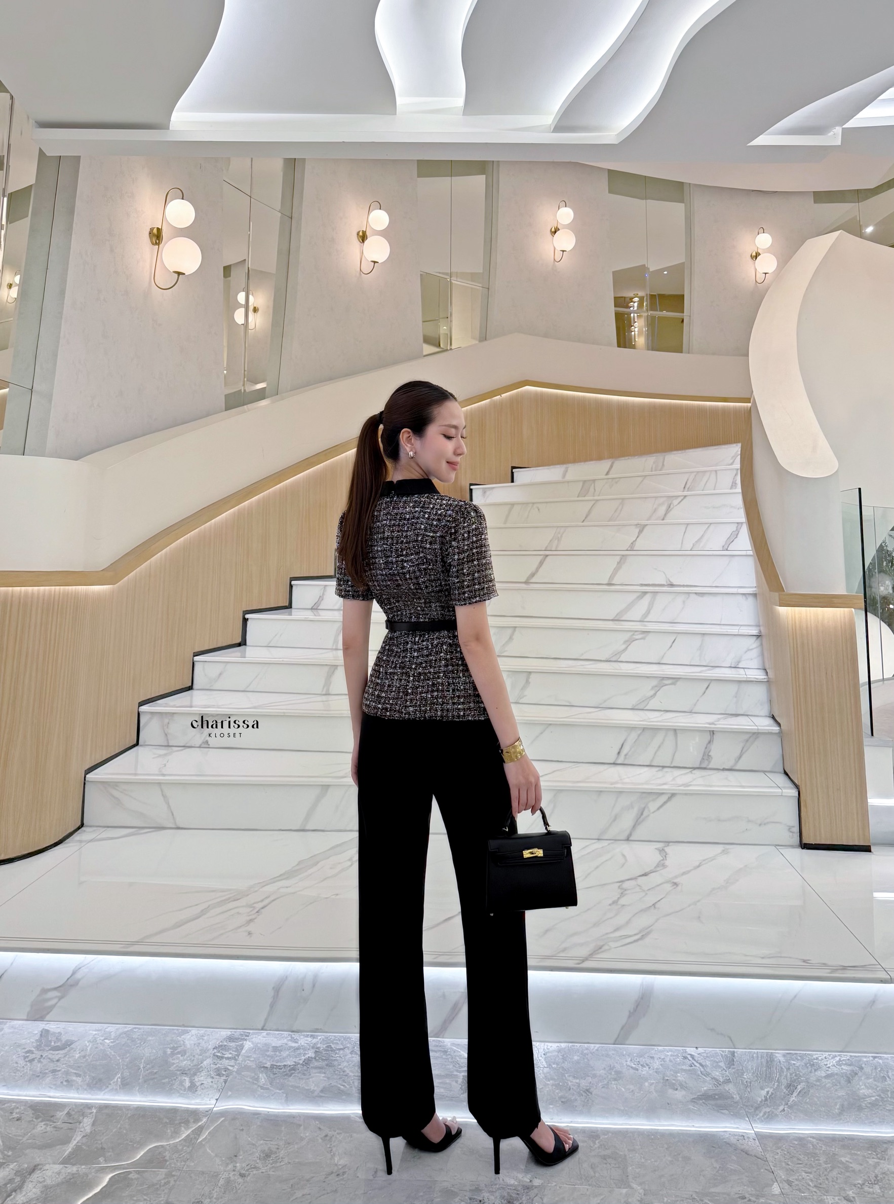 เซ็ท 3 ชิ้น เสื้อทวิตแขนสั้น + กางเกง มาพร้อมเข็มขัด สวยหรูมากกก