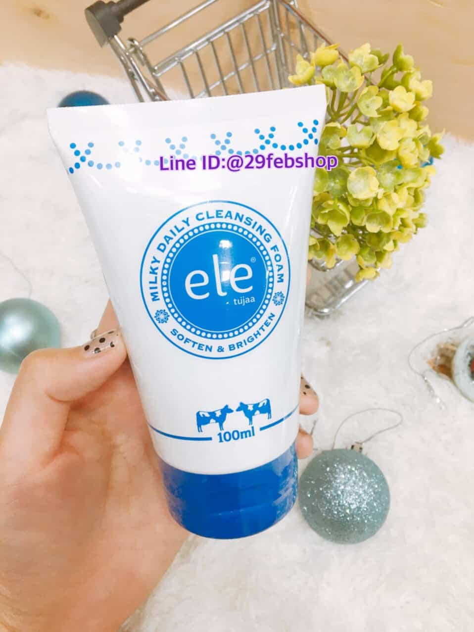 Ele Tujaa Milky Daily Cleansing Foam 100ml.