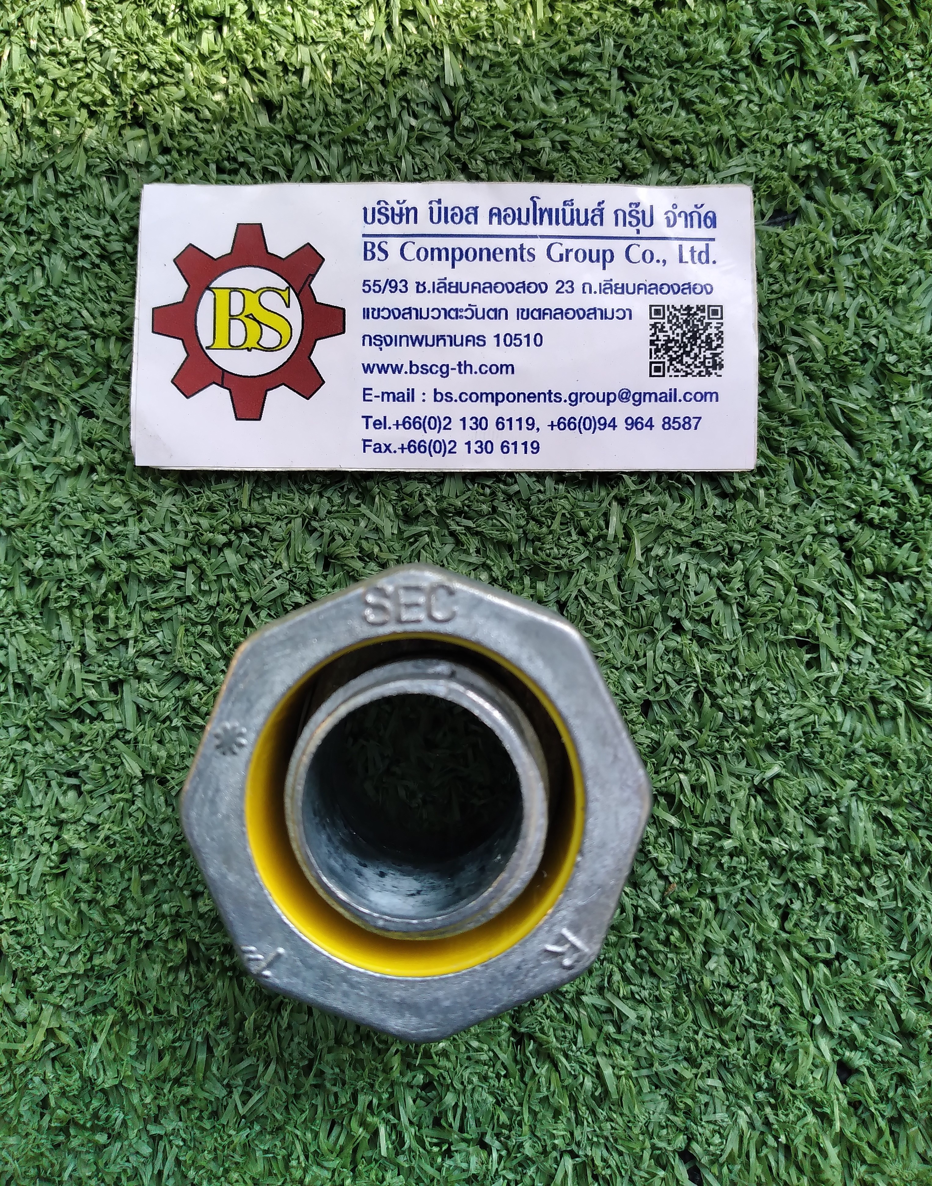 SEC : คอนเนคเตอร์ท่ออ่อนกันน้ำ สีเทา ตรง 1"