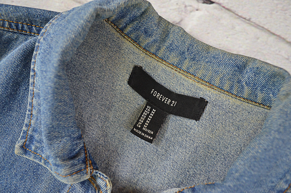 FOREVER 21 อกจริง39' (S) เสื้อแจ็คเก็ตยีนส์ เสื้อยีนส์แขนยาวหญิงชาย ผ้านิ่มไม่แข็งใส่สบาย ใส่คลุมกันแดด