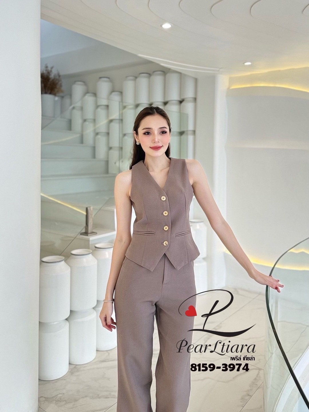 Label :: Pearl tiara by RAMI-PAPHA SET เสื้อสวย + เข็มขัด+กางเกงขายาว