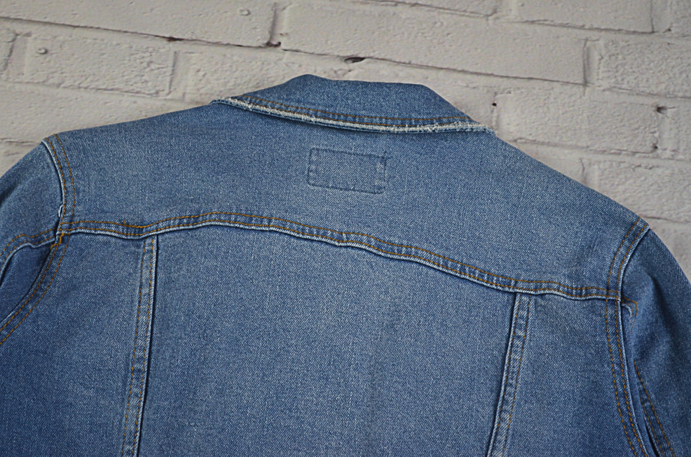 Universal Thread อกจริง38' (S) เสื้อแจ็คเก็ตยีนส์ เสื้อยีนส์แขนยาวหญิงชาย ผ้ายีนส์ยืด ไม่แข็งใส่สบาย มีกระเป๋าข้างนอกและใน ใส่คลุมกันแดด