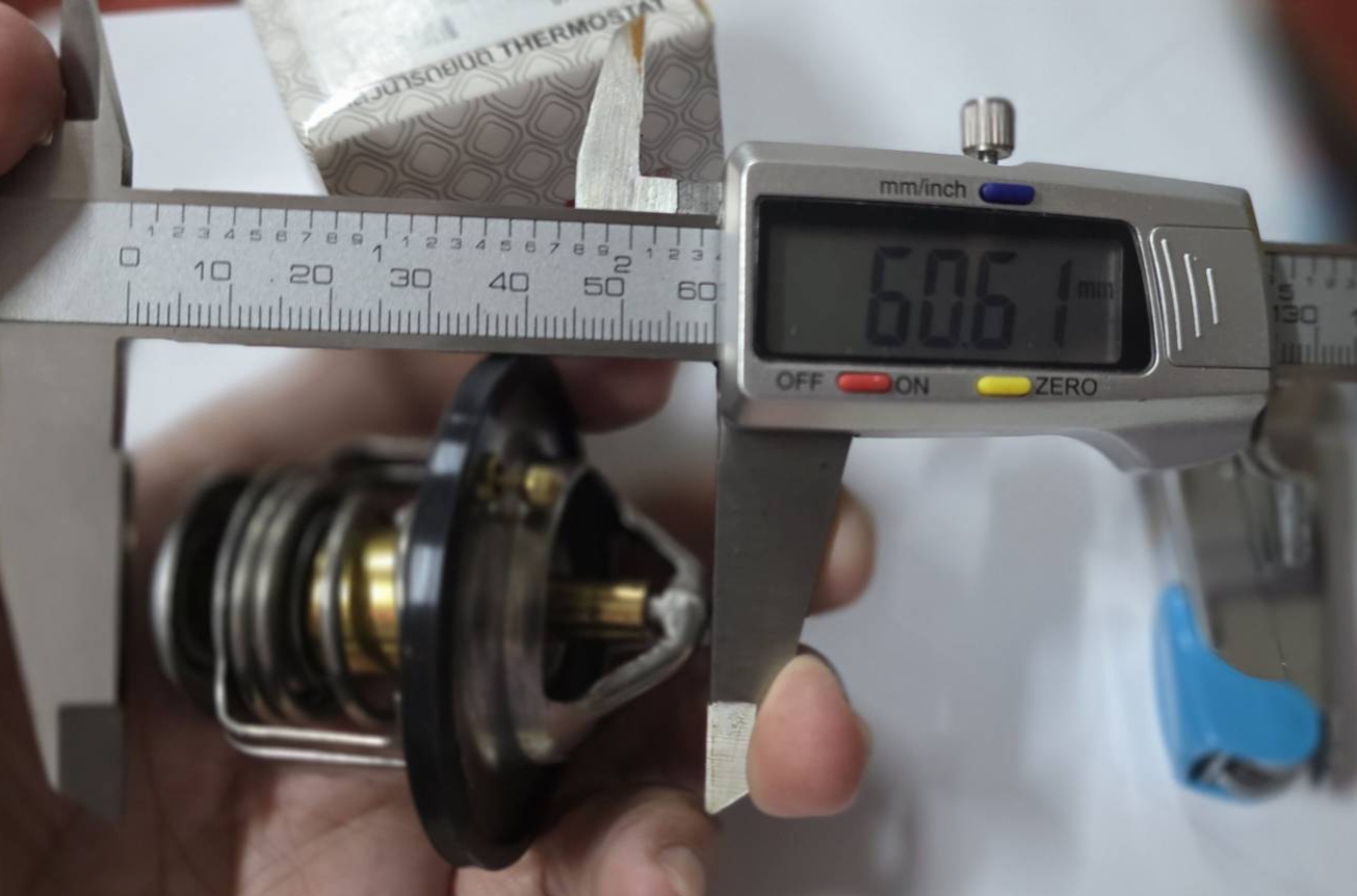 DENKI วาวน้ำ วาล์วน้ำรถยนต์ Nissan March , JUKE , NV200 , 82 องศา , มียาง ( W54NB-82 ) วาว วาล์วน้ำ อันละ