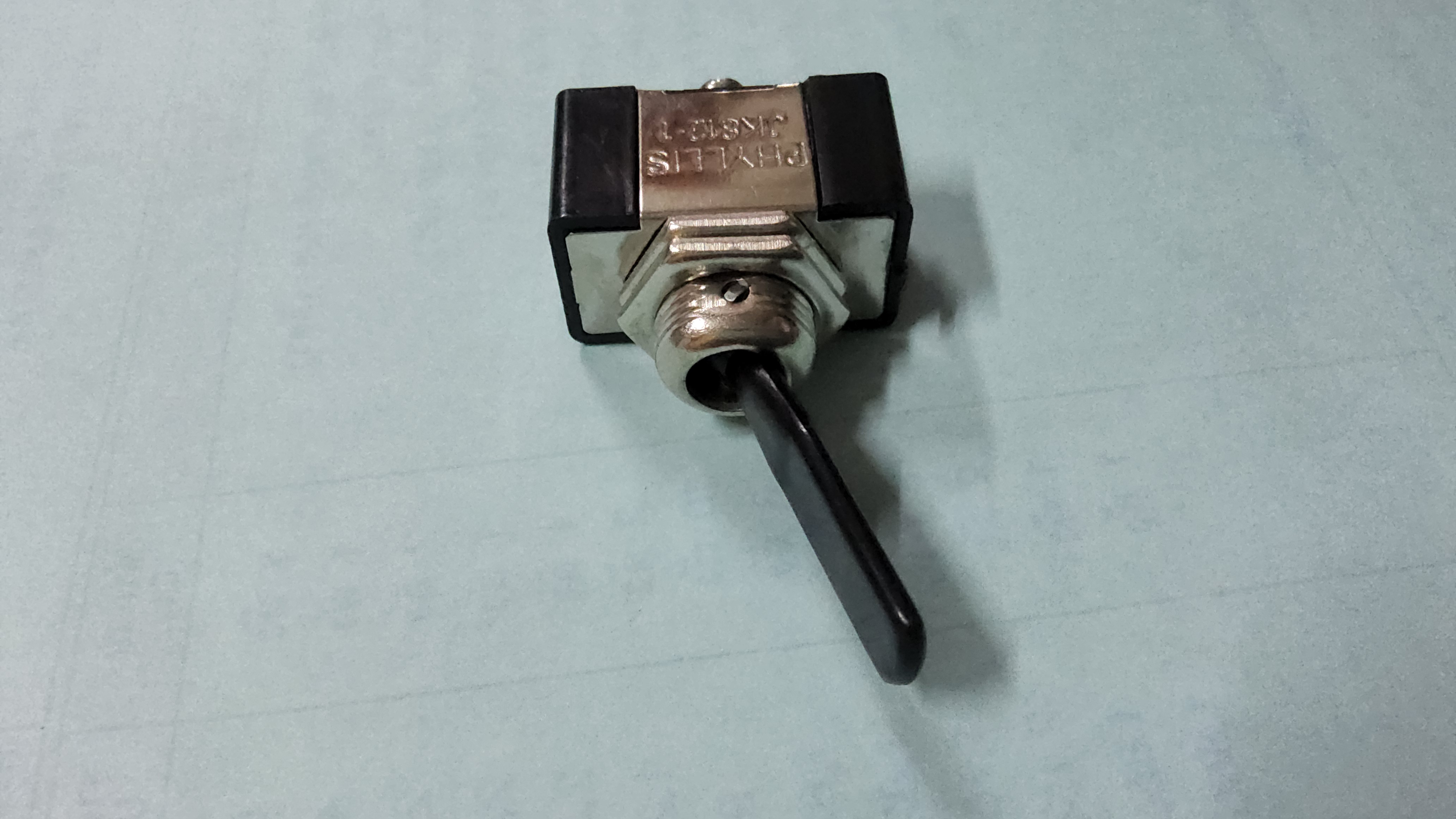 สวิทช์ไฟเลี้ยว 3 สาย ( เลี้ยว ซ้าย ขวา ) ใช้ทั้วไป ใช้ดัดแปลง ทั่วไป ใช้ไดัทั้ง 12V และ 24V