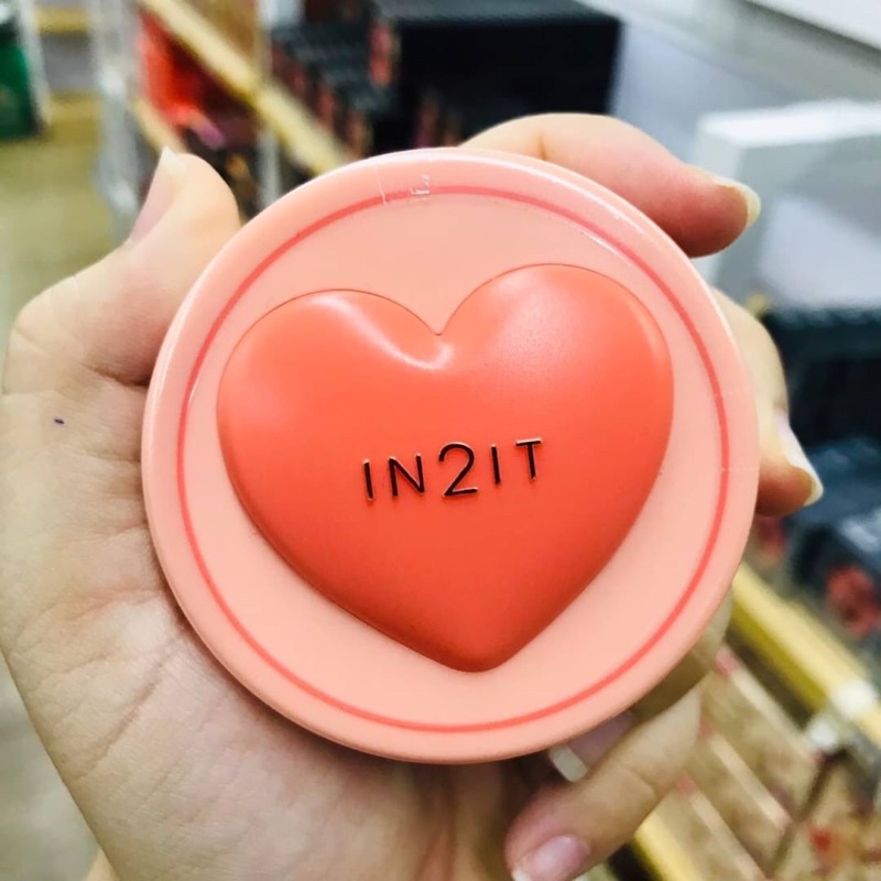 IN2IT Blur & Matte Pressed Powder SPF 20 PA++ 6g แป้งผสมรองพื้น