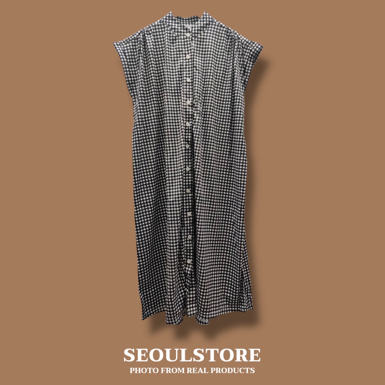 เดรสยาวแขนสั้นทรงหลวม คอปกติดกระดุมด้านหน้า เนื้อผ้าคอตตอนลายสก็อต ใส่สวยค่ะ