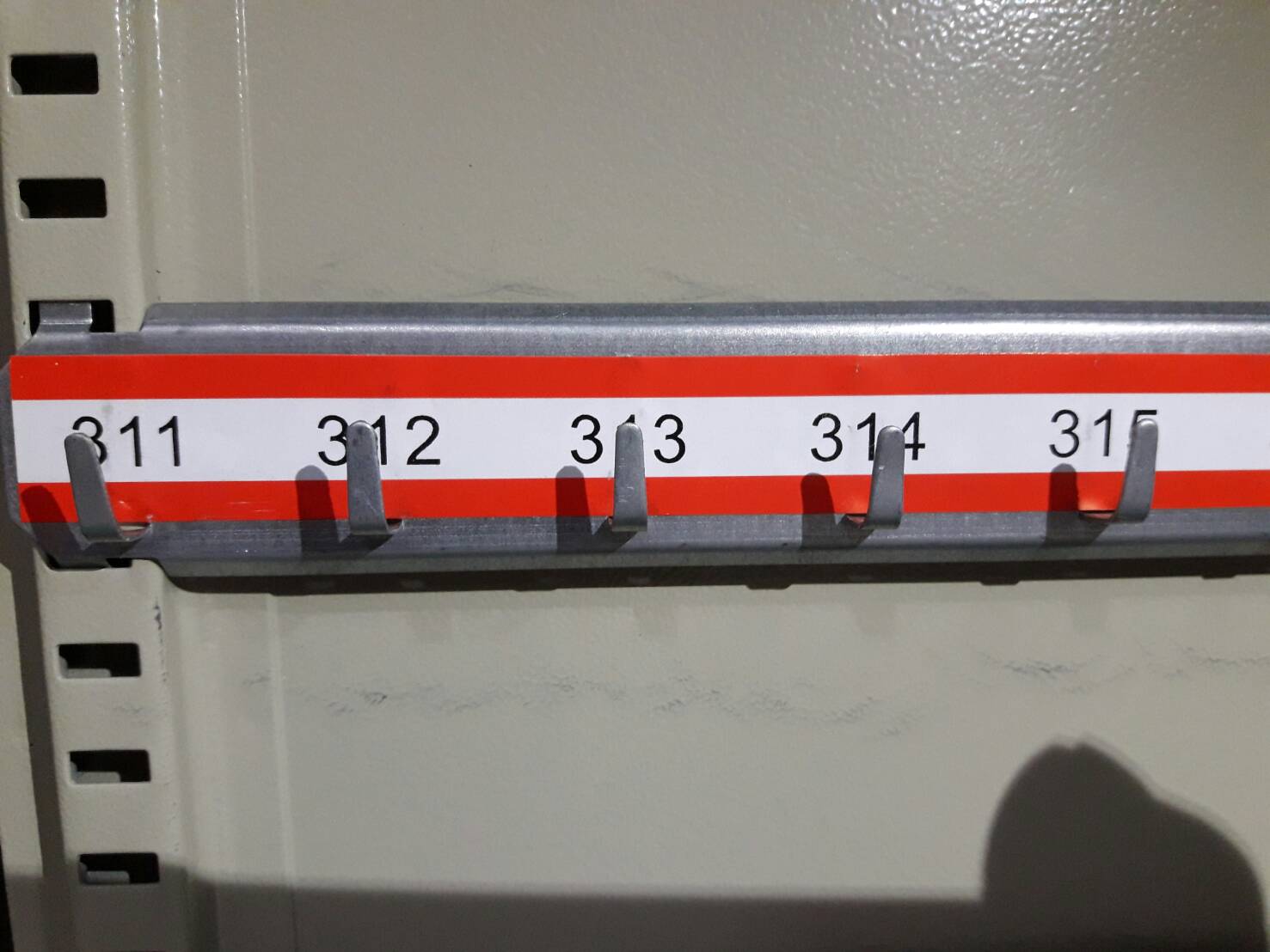 ตู้เก็บกุญแจ เอเพ็กซ์ AS-400B (400ชุด)