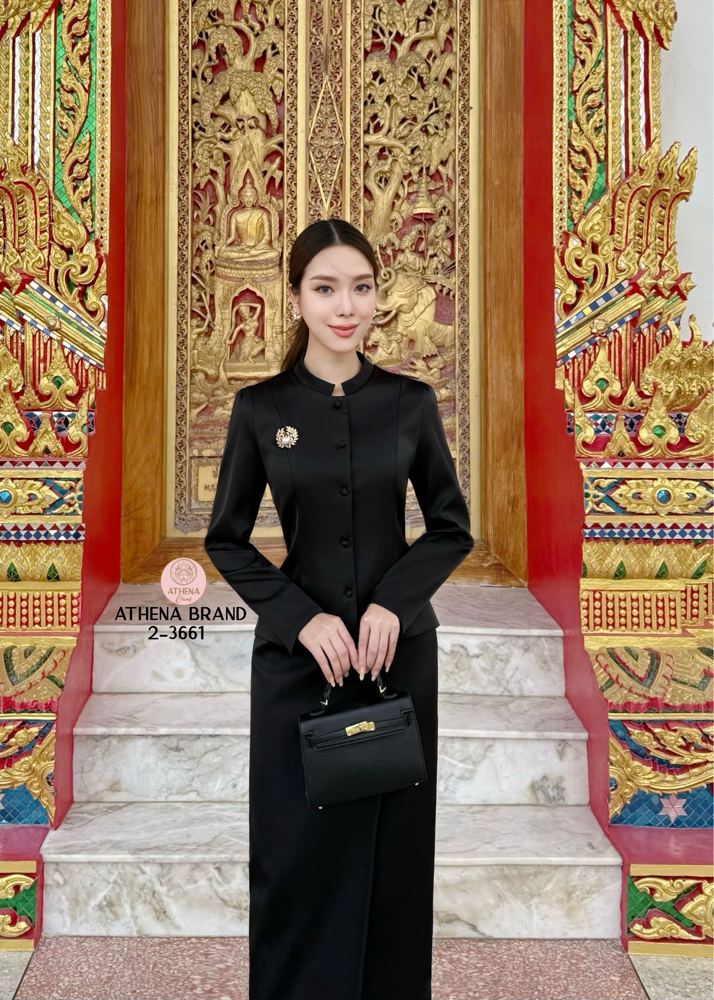 Tag 🔖 :Athena (อธีน่า) Brand Detail :: เสื้อ+กระโปรง+เข็มกลัด Set 3 ชิ้นสุดคุ้ม! เสื้อแขนยาวดีไซน์ ด้านหน้าแต่งกระดุมเรียงสามารถแกะใช้งานได้จริง ตกแต่งเข็มกลัด(สามารถถอดออกได้) แมตช์มาคู่กับกระโปรงป้ายทบคล้ายงานผ้าถุงสำเร็จ ชายกระโปรงด้านหลังผ่า เ