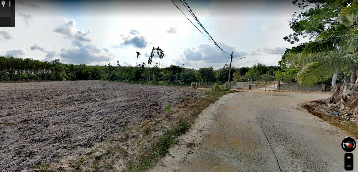 ขายที่ดินสวนผสมมะปราง,มังคุด,ทุเรียนพร้อมบ่อนํ้าอำเภอเมืองระยองเนื้อที่ 10 ไร่ 2 งาน 25 ตารางวา ใกล้ตลาดนัดอบต.นาตาขวัญ 4.5 กม.ใกล้ตัวเมืองระยอง 10 กม.
