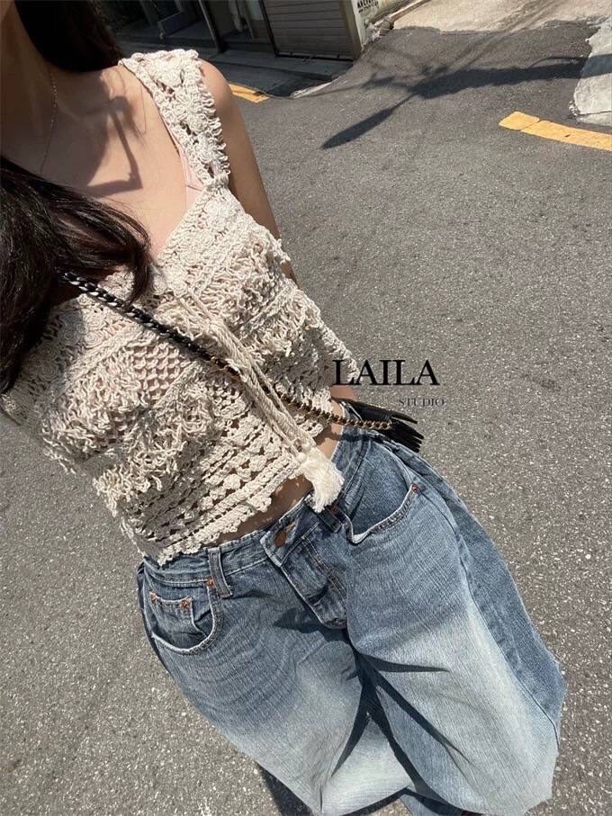 SET เสื้อ+กางเกง งานผ้าถักฉลุ ทรงครอป น่ารัก งานถักลูกไม้ฉลุโทรนสีครีมใส่แมชง่าย มาในลุคน่ารักๆเลยค่า มาพร้อมกางเกงยีนส์ขายาวทรงสวยดีมาก ทรงปล่อยสีฟอกยีนส์สวยๆ น่ารักลงตัวค่าสุดๆ #byLaila #ชุดเซ็ท #กางเกงขายาว #งานทะเล #งานซัมเมอร์ #เสื้อถัก #กางเกงยีนส์