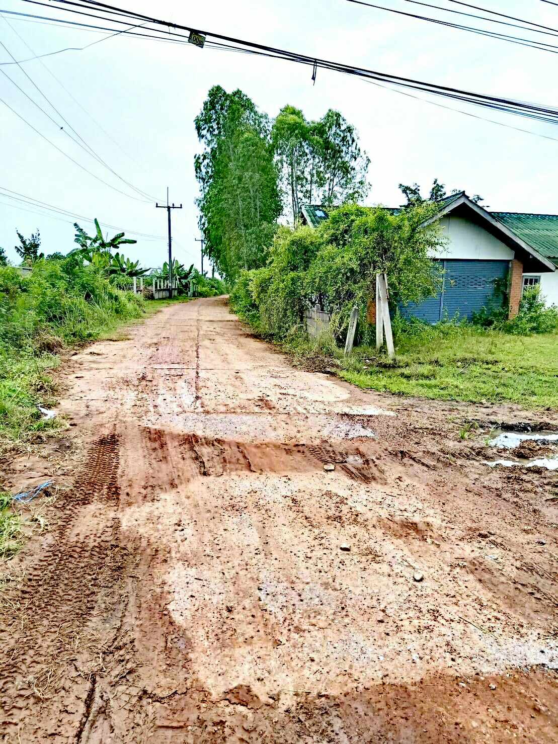 📢💥ที่ดินราคาถูกติดถนนลาดยางงานละ325,000บาทใกล้ตลาดสดซำสูงจ.ขอนแก่นใกล้โรงเรียนเหมาะสร้างบ้านอยู่อาศัยหรือทำธุรกิจสนใจติดต่อเจ้าของตามเบอร์ท้ายประกาศ📢💥