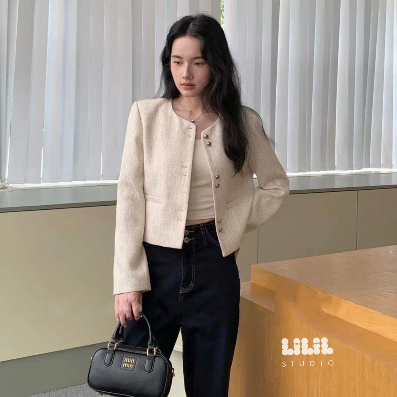 เบลเซอร์Korea style สั่งได้เลยนะคะ ผ้าดูดี cutting เนี้ยบสุด มีซับใน พร้อมส่งค่ะ