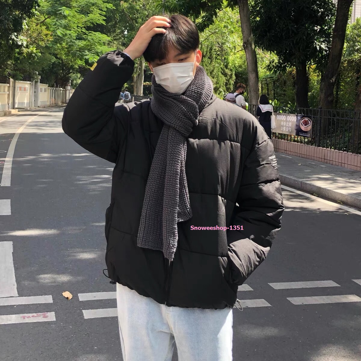 เสื้อกันหนาวผู้ชายสไตล์เกาหลีแนวออนนี่น่ารักใส่กันหนาวติดลบมีหลายสี ใส่ได้ทั้งผู้ชายและผู้หญิง ทรงโอเวอร์ไซส์ สีพื้น