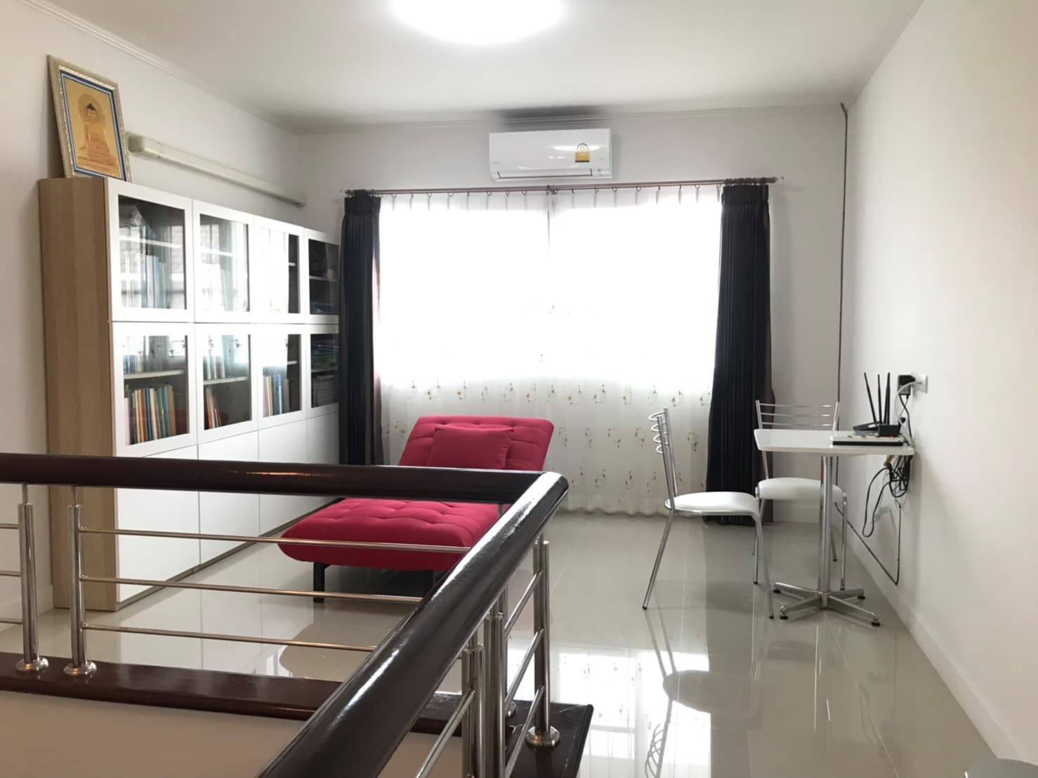 ขายบ้านเดี่ยว2ชั้นพร้อมเข้าอยู่4 ห้องนอน 3 ห้องน้ำ พร้อมเฟอร์นิเจอร์ ครบครัน(index)