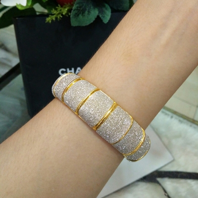 กำไลแฟชั่นนำเข้างานชุบทองแท้ รุ่นขายดีมากใส่สวยๆชิลๆ
