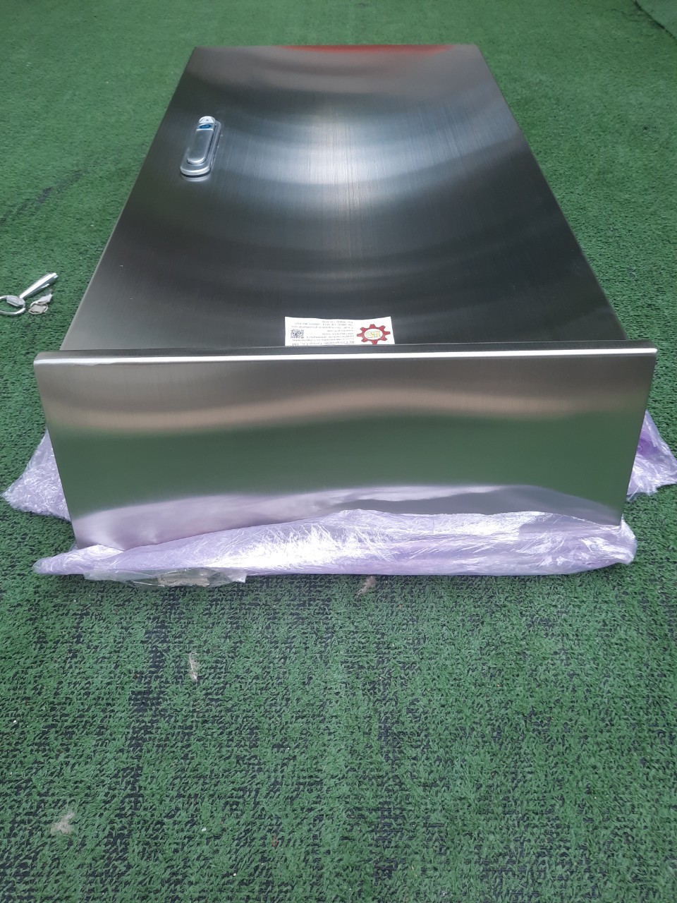 Main LUG 100A ตู้สแตนเลส 304 มีหลังคาสโลป W450xH800xD152mm. (42ช่อง)