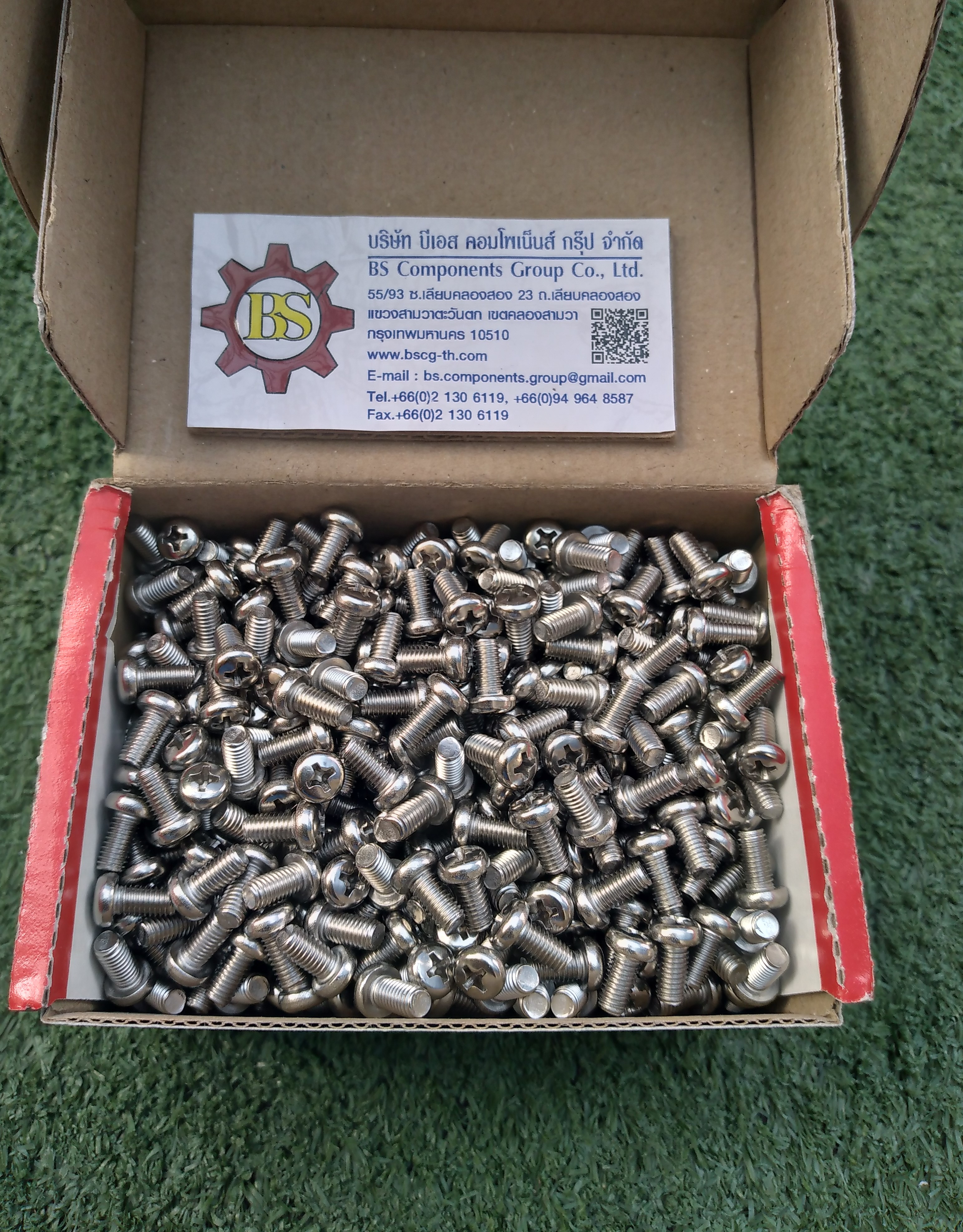 สกรูเกลียวมิลสแตนเลส SUS304 JP M5x10mm