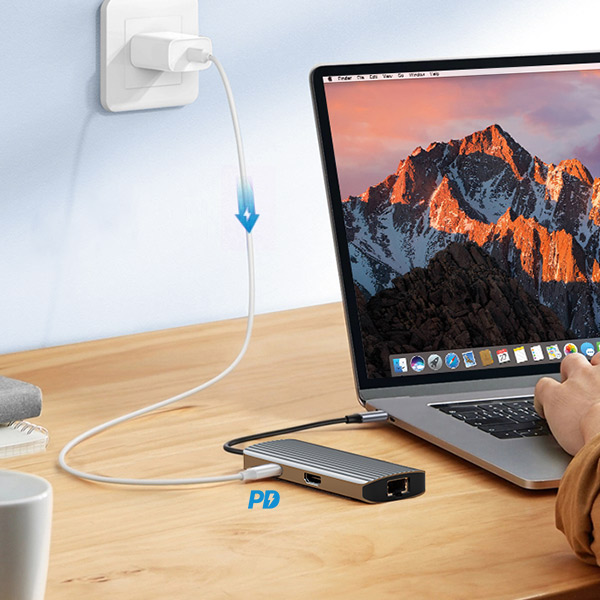 ROBOT HT560 INTERFACE USB-CHUB 6 IN1(รองรับชาร์ทเร็ว+มีช่อง RJ) SKU-02864