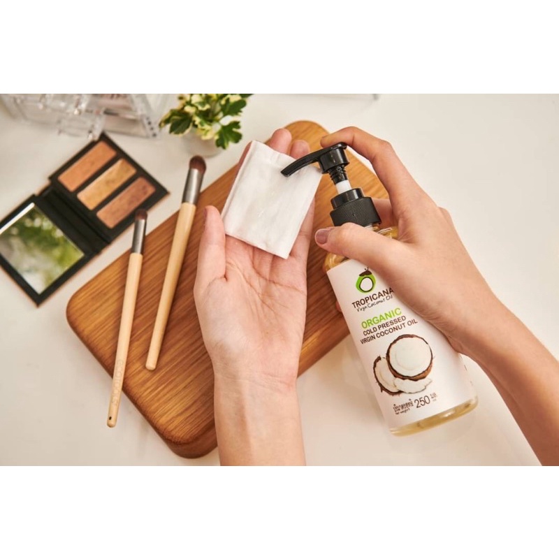 Tropicana น้ำมันมะพร้าวบริสุทธิ์สกัดเย็นออร์แกนิก ทรอปิคานา ORGANIC COLD-PRESSED COCONUT OIL