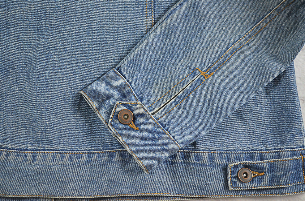 FOREVER 21 อกจริง39' (S) เสื้อแจ็คเก็ตยีนส์ เสื้อยีนส์แขนยาวหญิงชาย ผ้านิ่มไม่แข็งใส่สบาย ใส่คลุมกันแดด