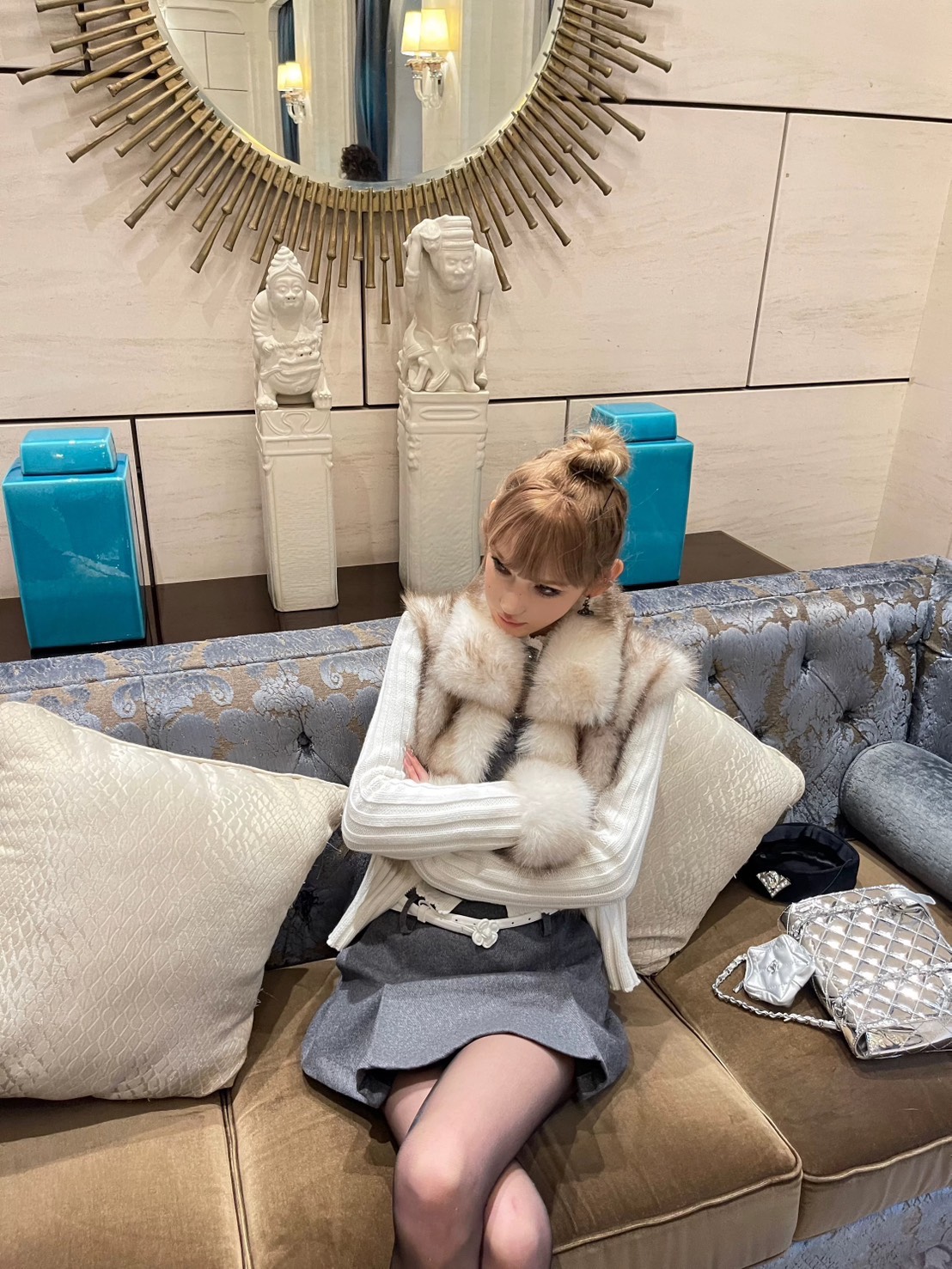 เสื้อไหมพรมตกแต่งขนเฟอร์ ดีเทลมีซิปรูดด้านหน้า งานสไตล์เกาหลี