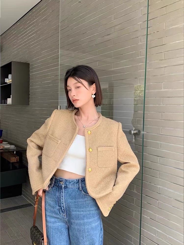 ||| GB SHOP ||| Blazer ผ้าทวิต แต่งกระดุมทอง เนื้อผ้าดี งานมีซับในสวย TAG : SUO NI SHA 🇰🇷