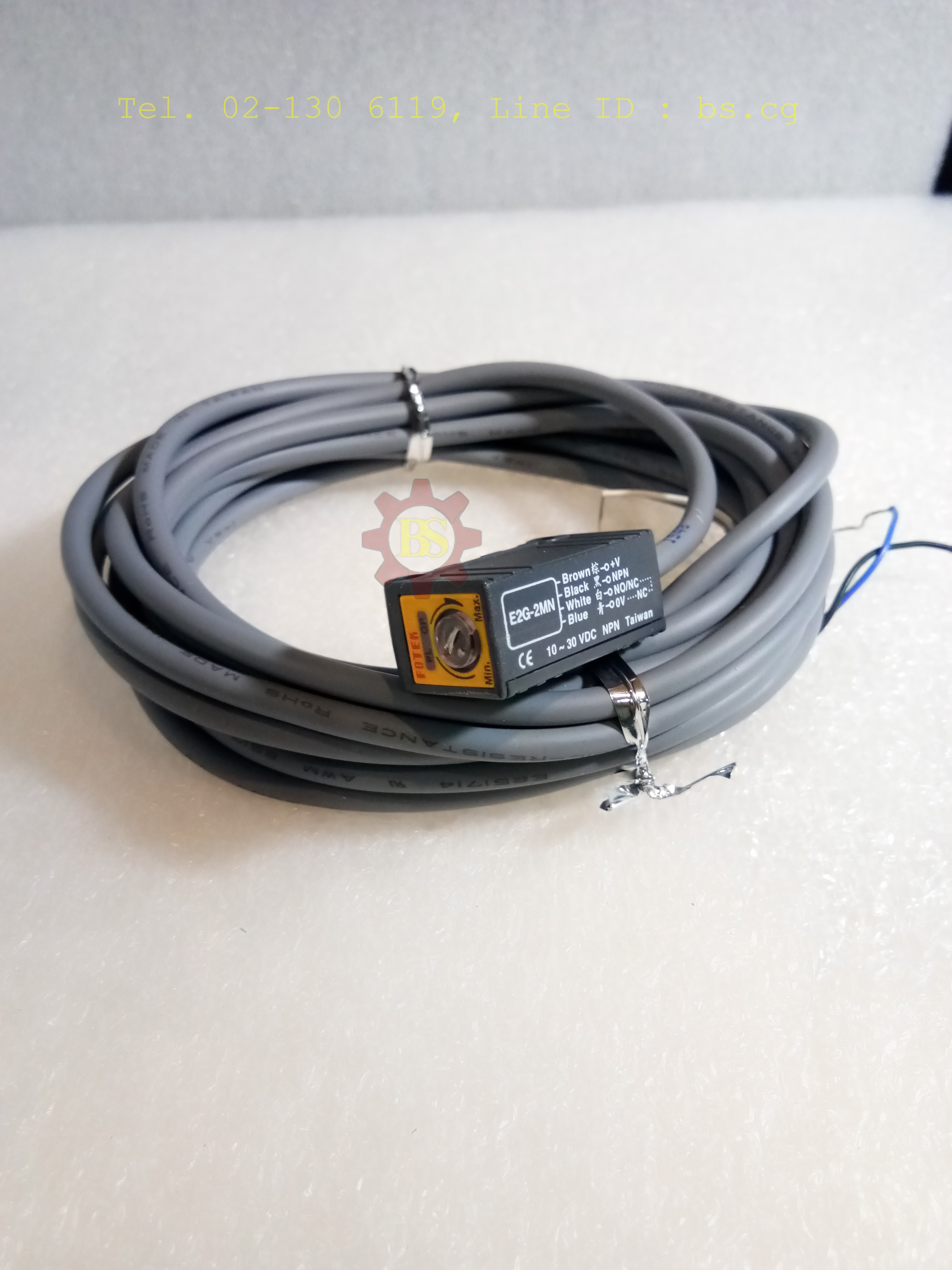 FOTEK: Photo Sensor E2G-2MN+MR-2