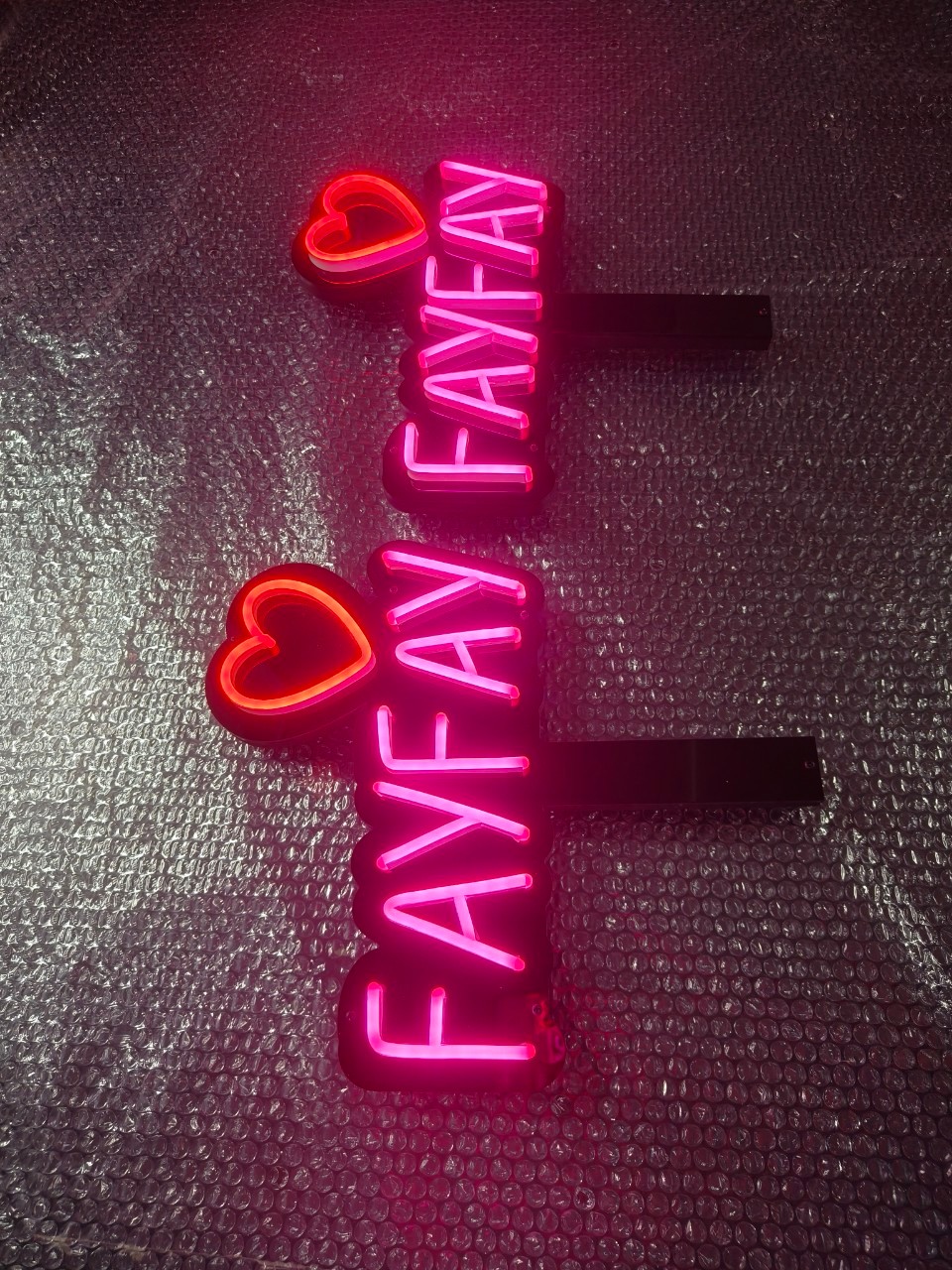 ป้ายไฟเชียร์ รับได้ภายใน 1 วัน