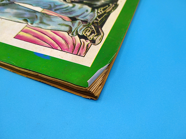 ตะวันสแควร์ ปีที่ 30 ฉบับที่ 1533 จันทร์ 9 กันยายน 2545 (วีรยา นาควารี)