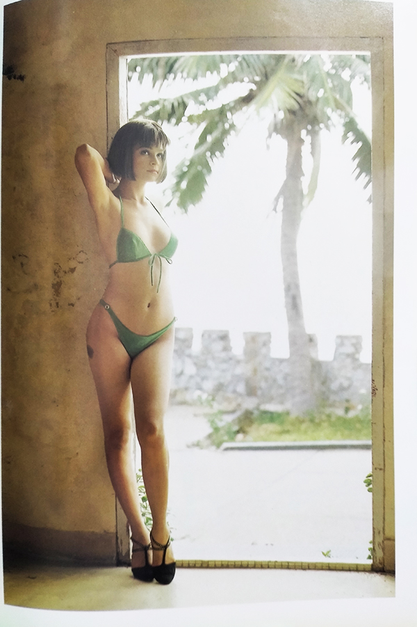 HOT in Colours ฉบับที่ 2 (3 Bombs Junior)