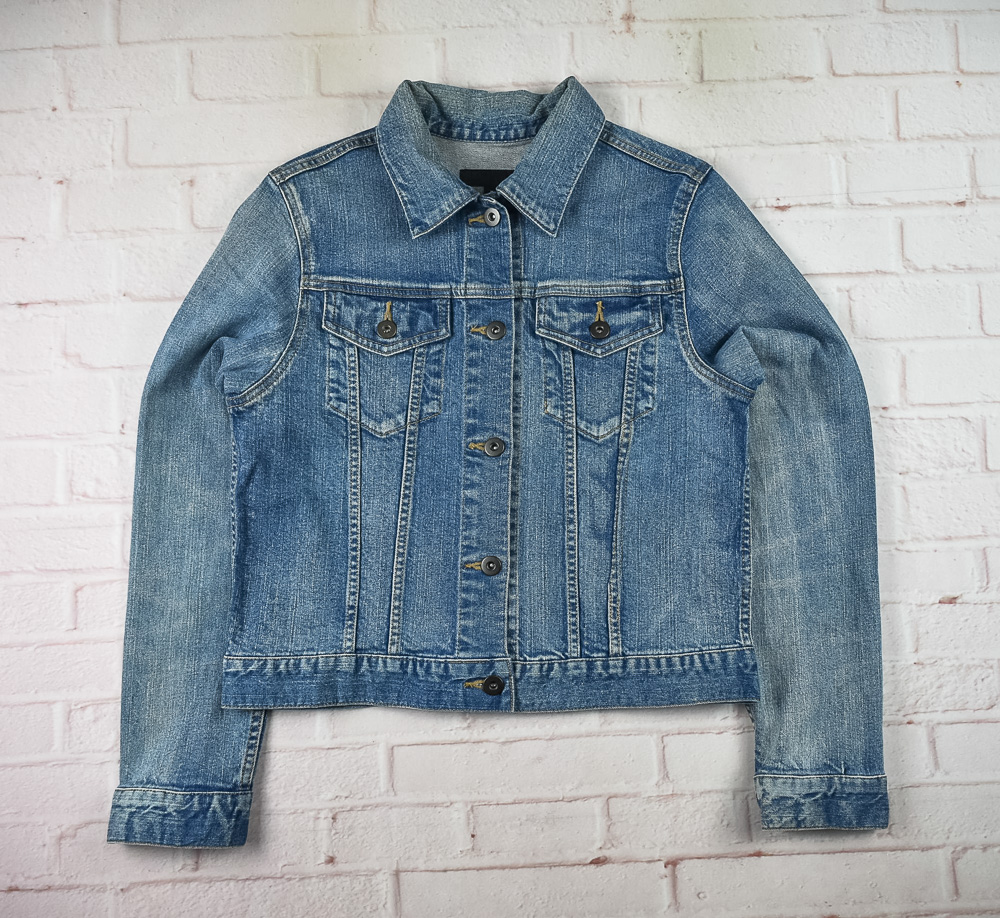 UNIQLOแท้ รอบอก 34 เสื้อแจ็คเก็ตยีนส์ ผู้หญิง ยูนิโคล่ สียีนส์ เสื้อแขนยาว เนื้อผ้าดี