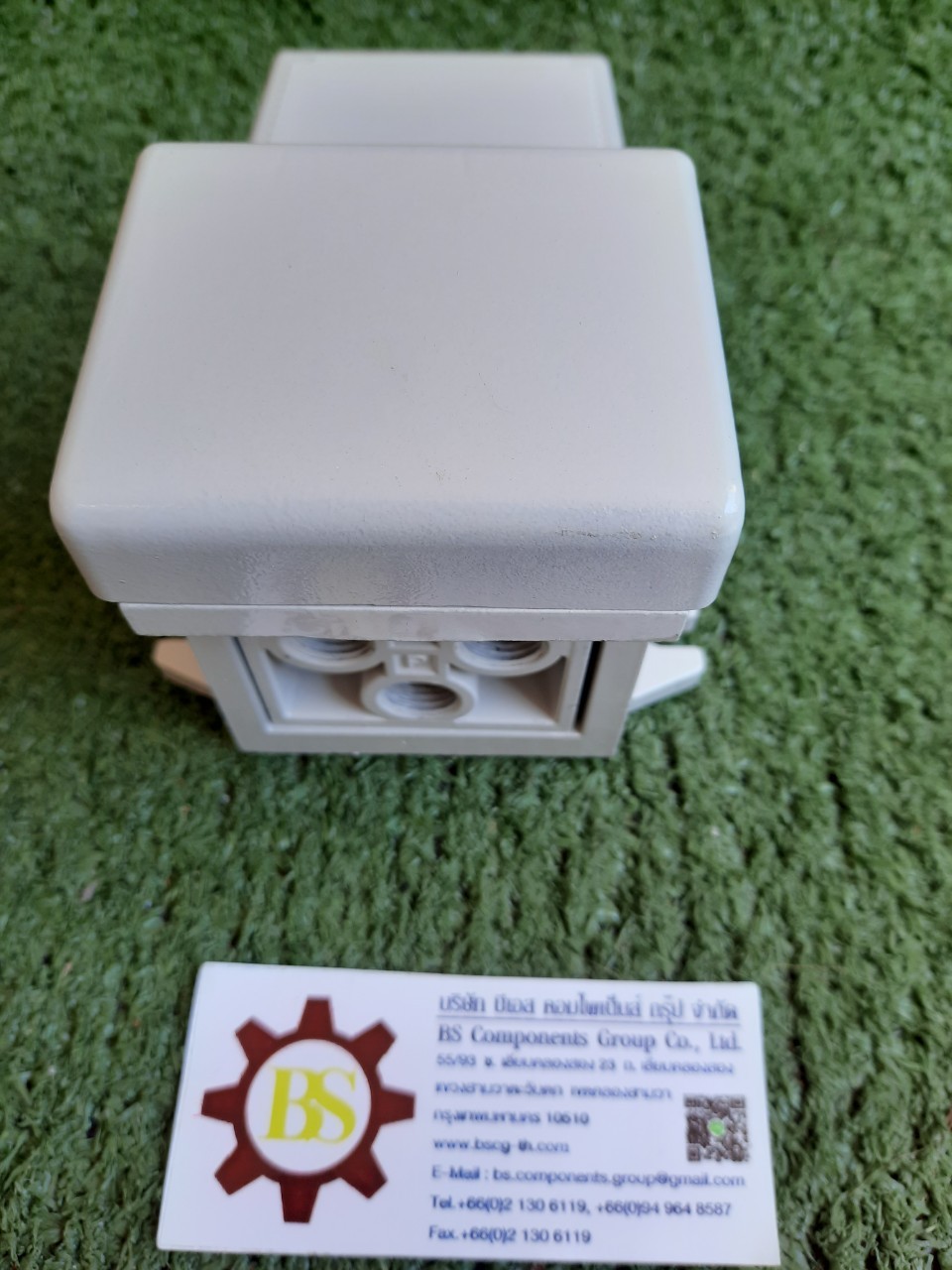 SFC : Foot valve FOV-320 5/2 way, PT1/4" กดไม่ล็อค ไม่มีฝา