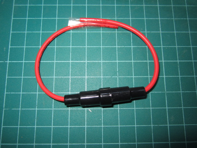 สายฟิวส์แก้ว 5 มม. พร้อมสปริง เส้นผ่านศูนย์กลางภายนอก 20AWG ยาว 2.6 มม. 26 ซม