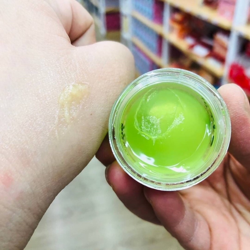 AISHALI Soothing and Moisture Aloe Vera 99% Lip Balm = No change color (lips) ลิปมัน ไม่เปลี่ยนสี