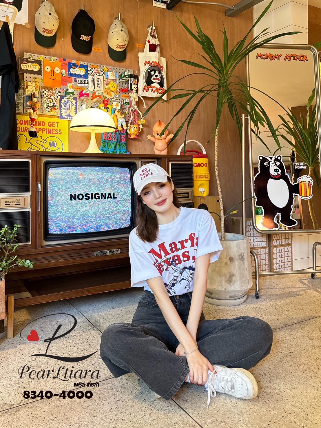 Setผ้ายืดโทนสีขาว เนื้อผ้าหนานิ่มยืดหยุ่นอย่างดี ทรงOver.size ทรงปล่อยๆ ใส่สบายๆ ผ้าดี๊ดี (เสื้อทรงสวม) +++มาพร้อมกับกางเกงเดนิ่มยีนส์ ที่แมชกันได้อย่างลงตัว เนื้อผ้ายีนส์อย่างดีหนานิ่มฟู มีกระเป๋าใช้งานได้จริง มีกระดุมและมีซิปหน้า