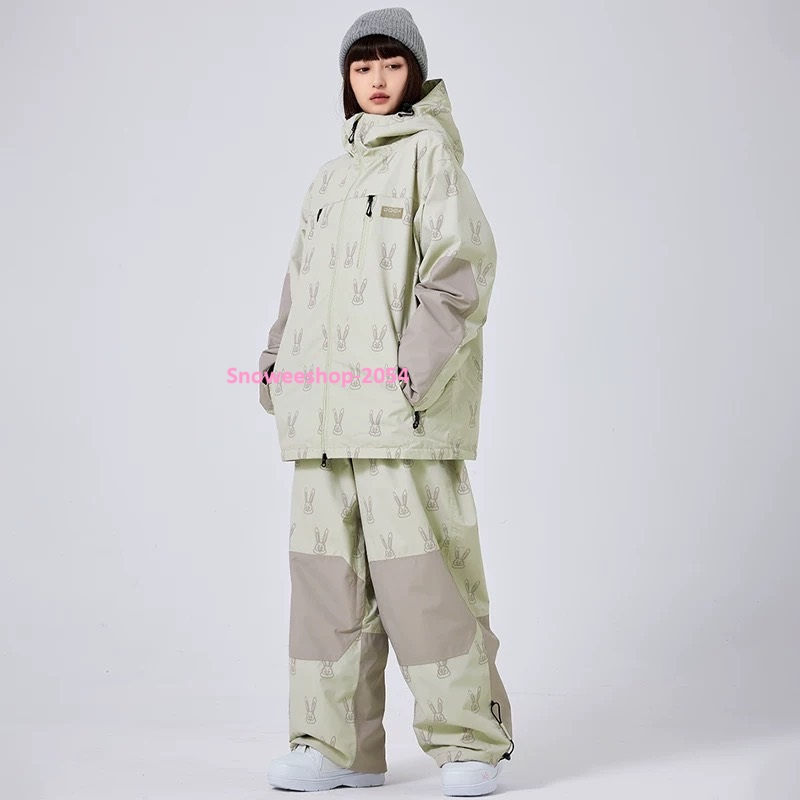 พร้อมลุยทุกลานหิมะ ชุดสโนว์บอร์ด / ชุดสกี กันหนาวระดับมืออาชีพ กันหนาวติดลบ ใส่แล้วอุ่นสบาย กันน้ำ กันลม กันหิมะสุดพลัง ทรง Oversize ใส่หลวมๆ เท่ได้ทั้งชาย & หญิง จะสกี จะสโนว์บอร์ด หรือแค่โพสท่าถ่ายรูป ก็คูลสุดๆ
